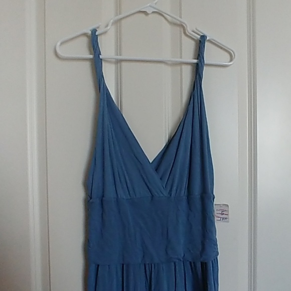 Blue Dress - Picture 2 of 3